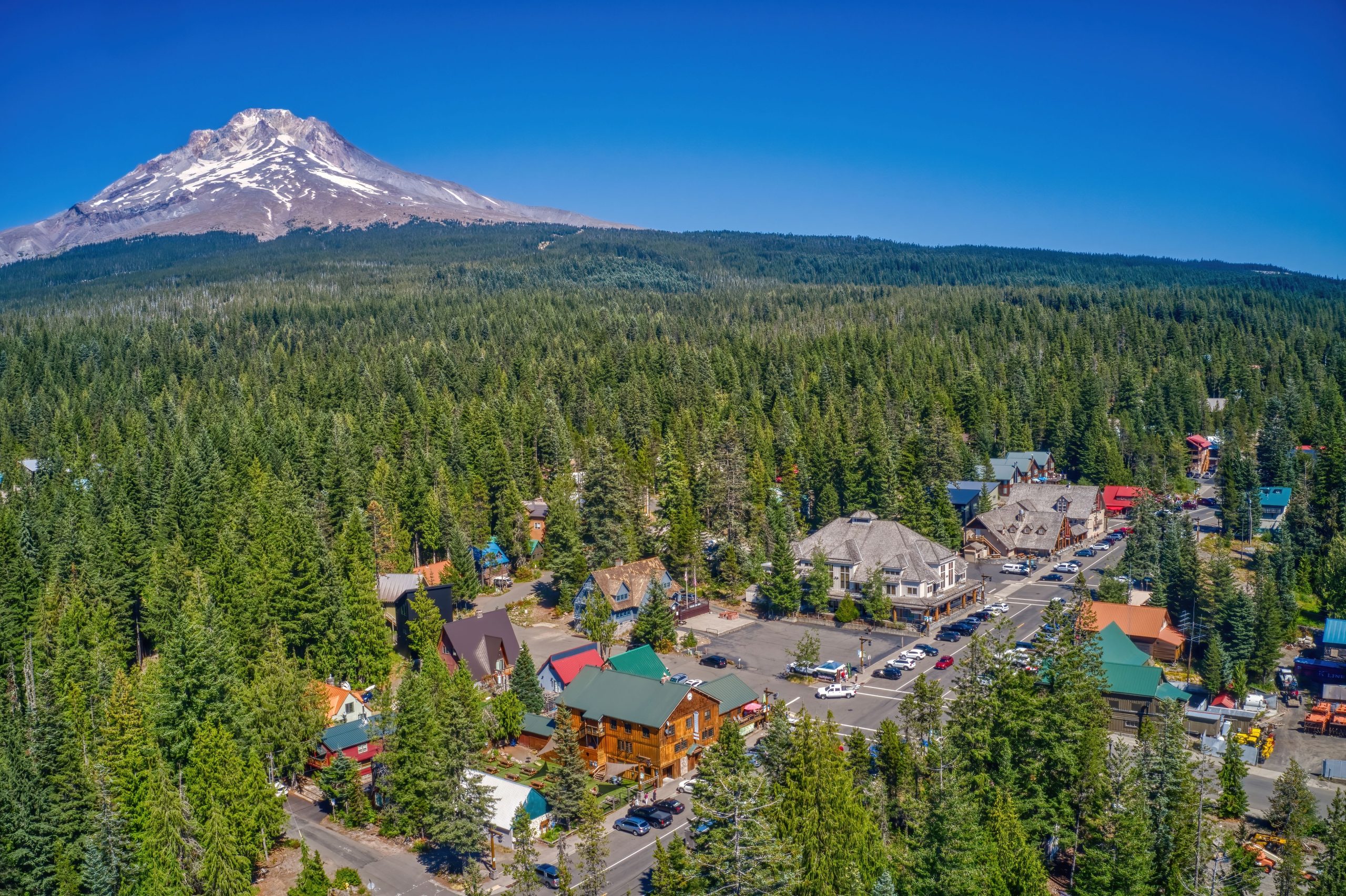 Oregons charmante bayerische Stadt ist ein unterschätzter Skigebiet vom höchsten Berg des Bundesstaates