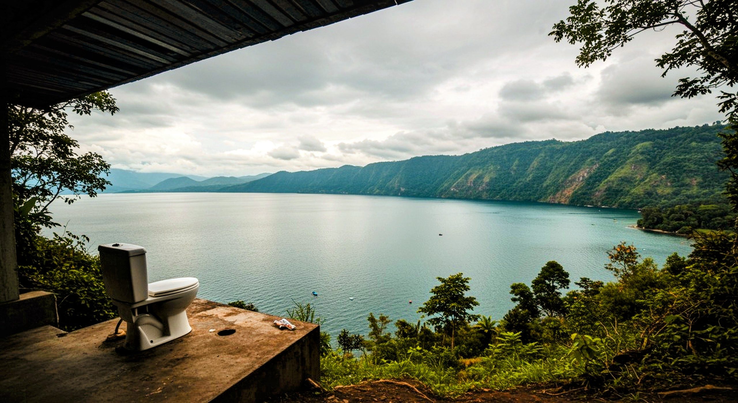 Mit dem landschaftlich reizvollsten Klo der Welt können Sie Nummer zwei mit Aussicht genießen