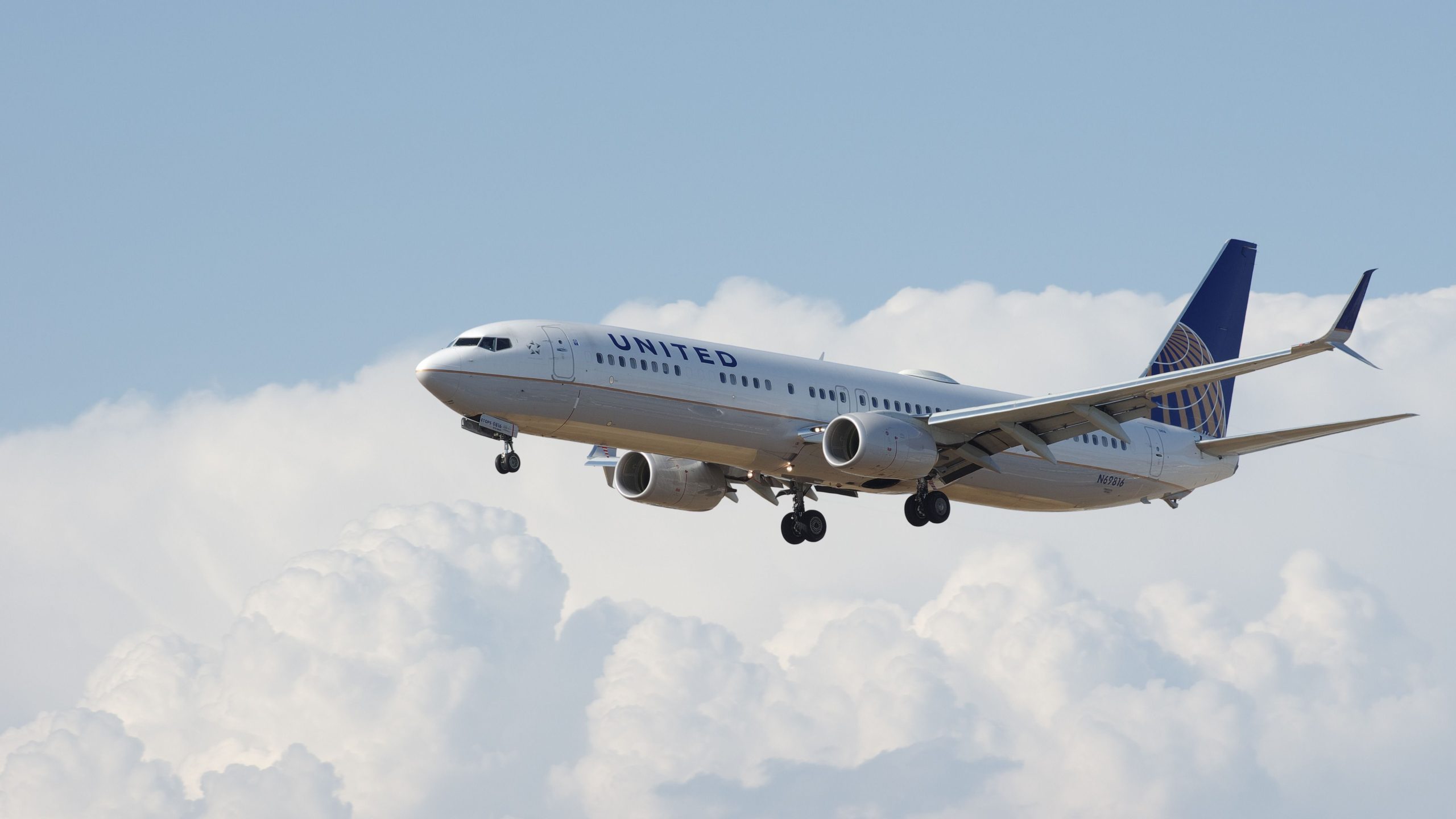 Die Begründung von nur United Airlines betrifft über 400 Flüge am Newark Liberty International Airport.