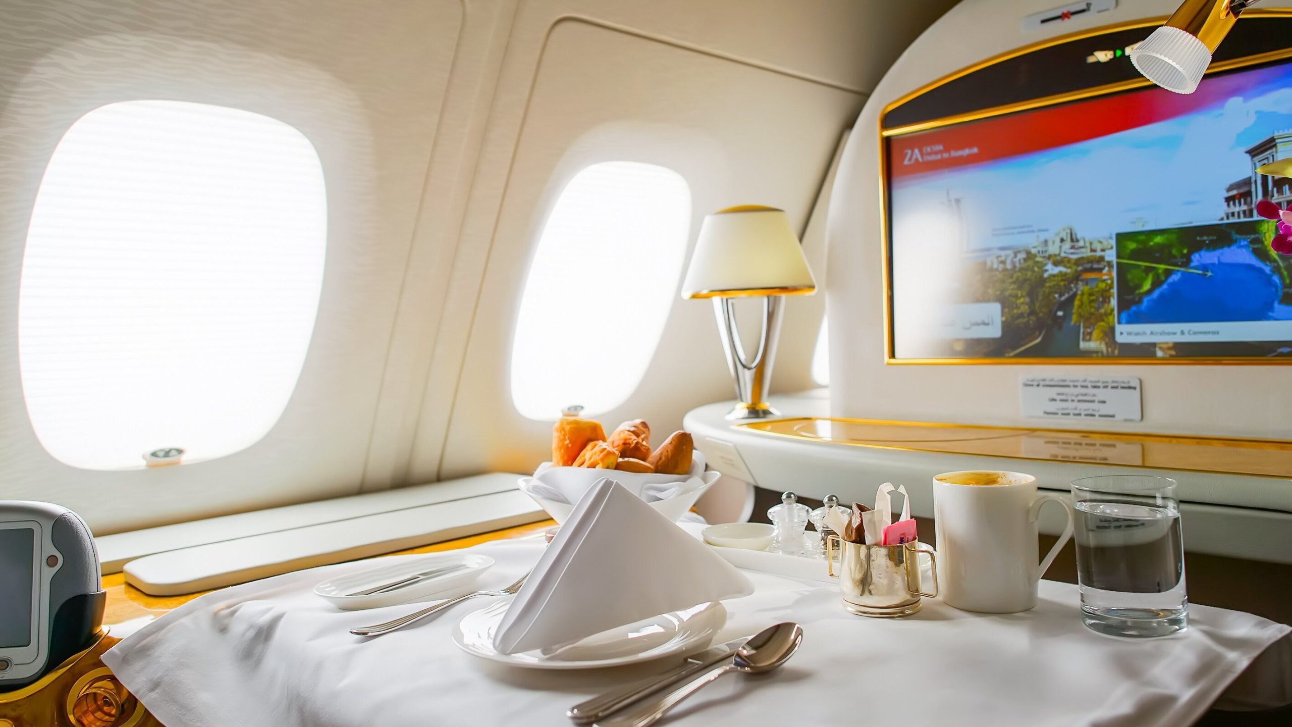 First Class vs Business Class: 5 Schlüsselunterschiede