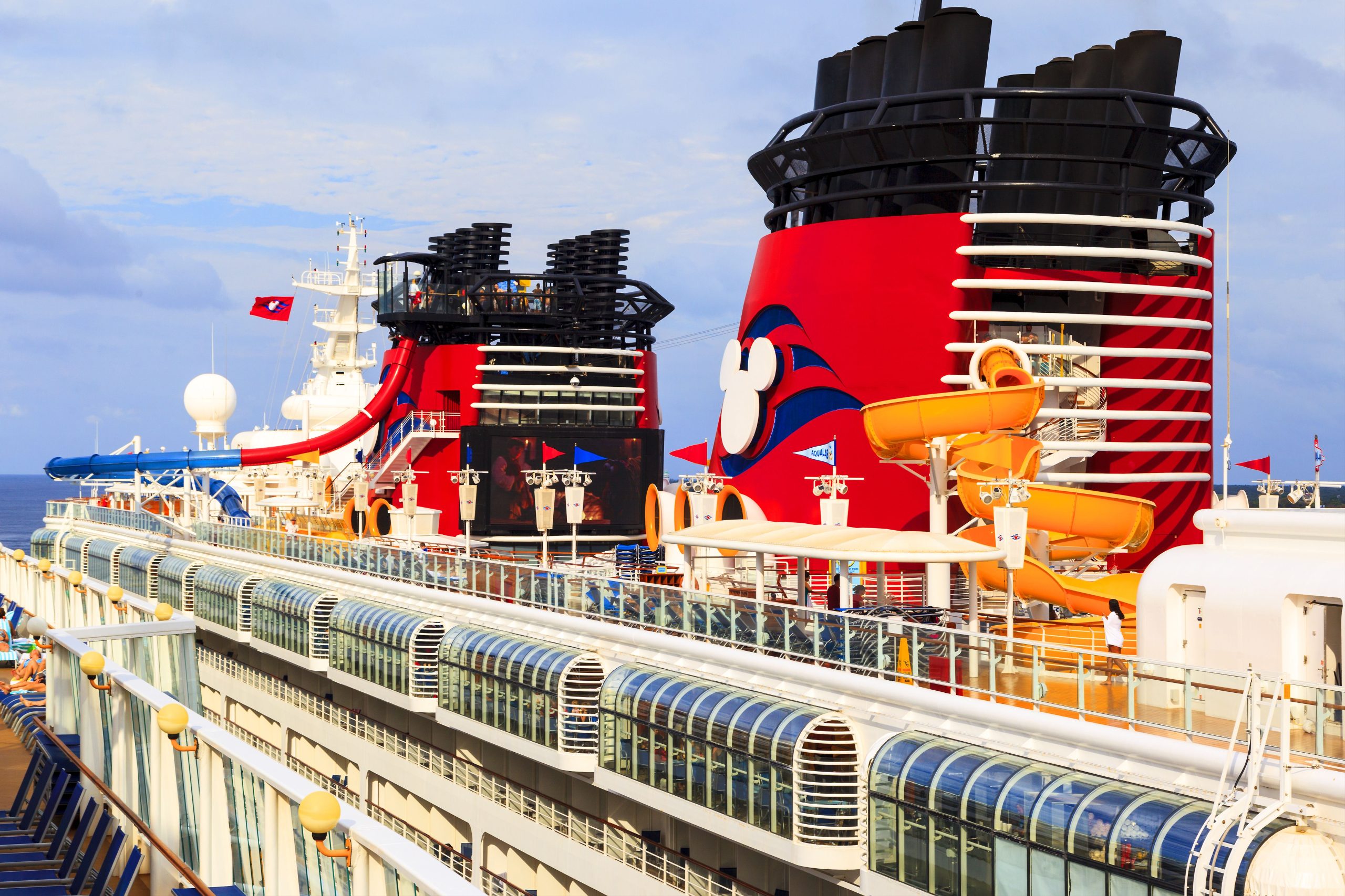 Die Eltern freuen sich, als Disney Cruise Line die Option „Dine and Play“ wiederhergestellt wird