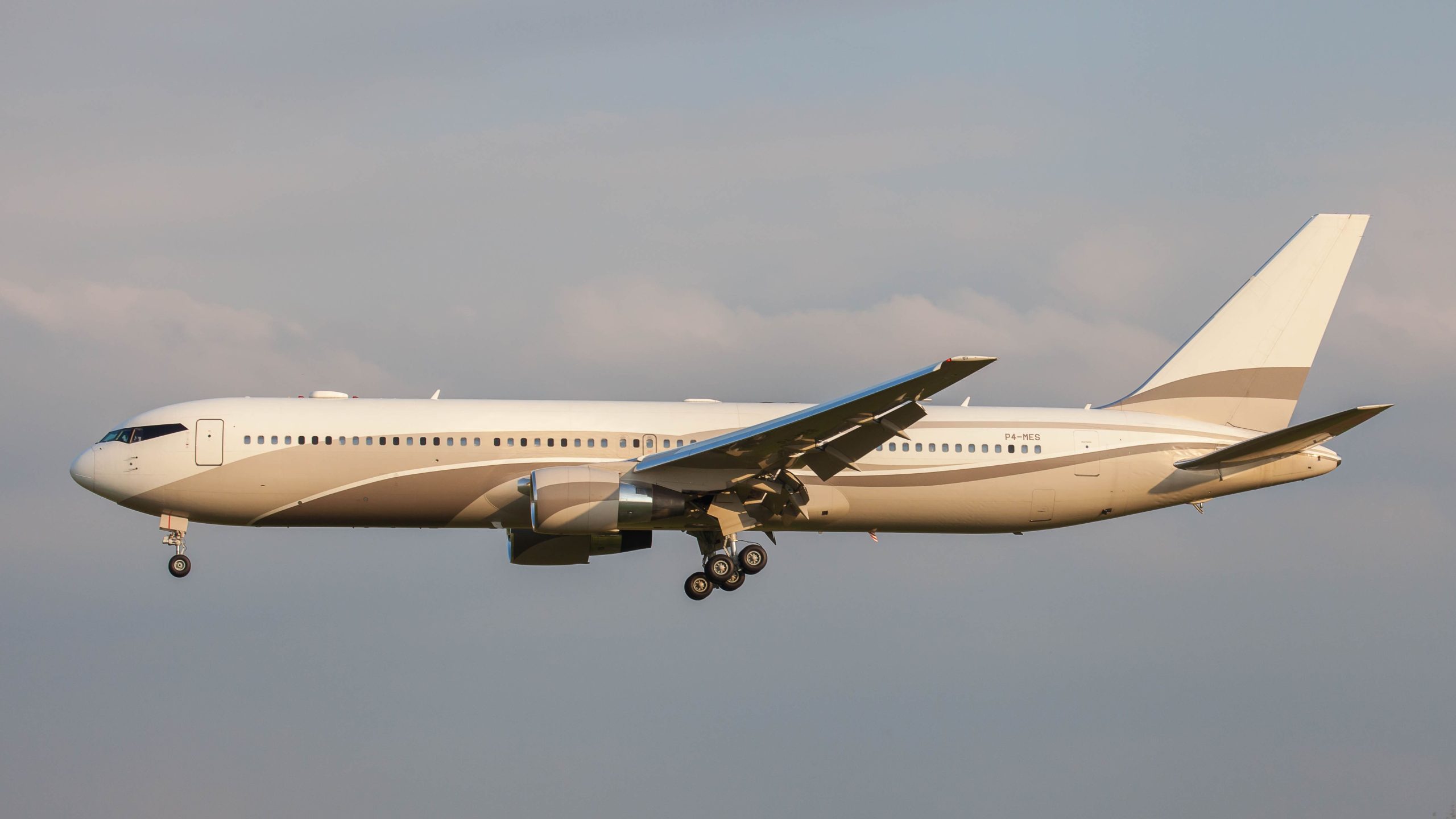 Die 4 teuersten Privatjets der Welt und wer gehört sie