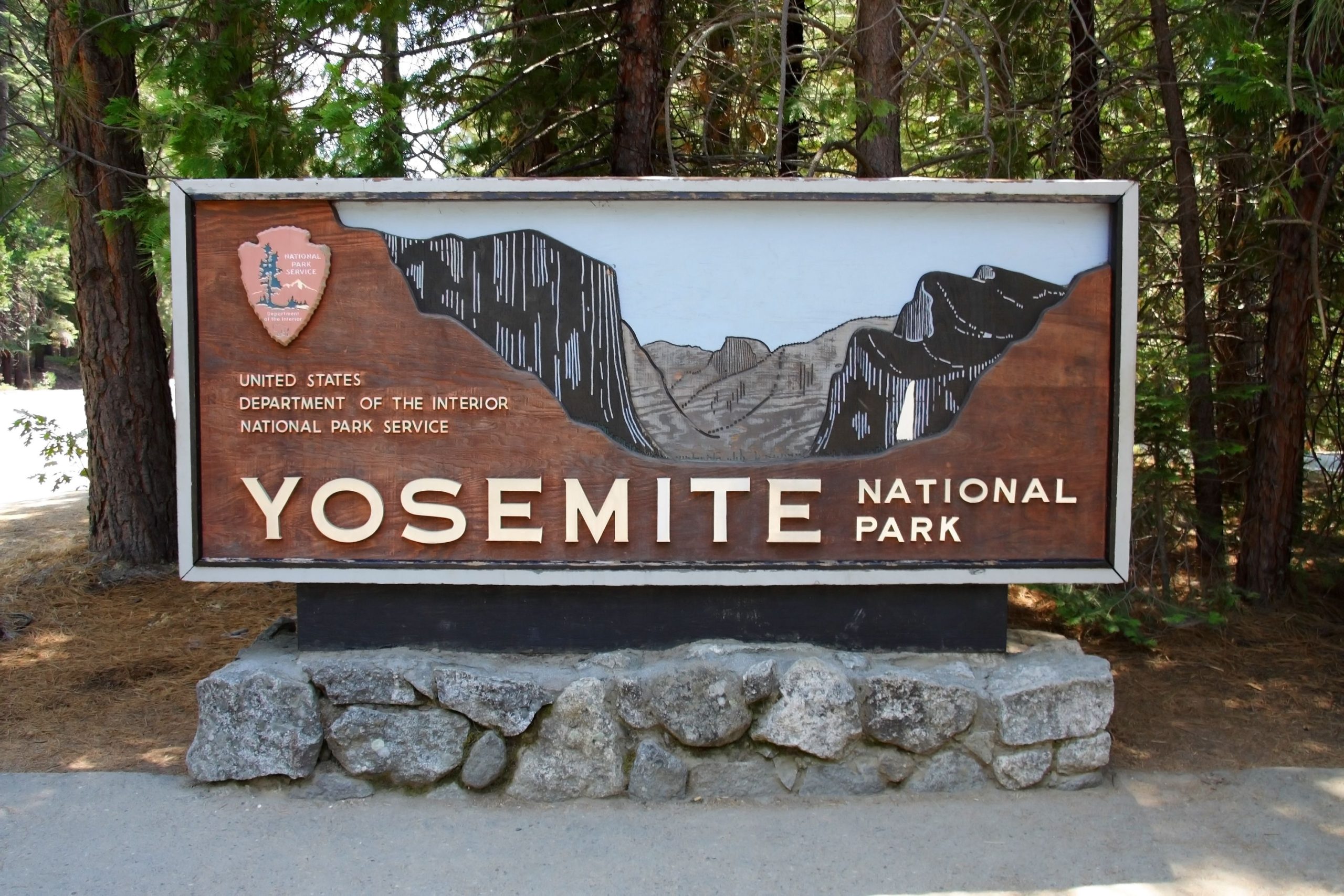 Ängste über die Sicherheit der Besucher wachsen in Yosemite, als der wichtigste Mitarbeiter entlassen wurde