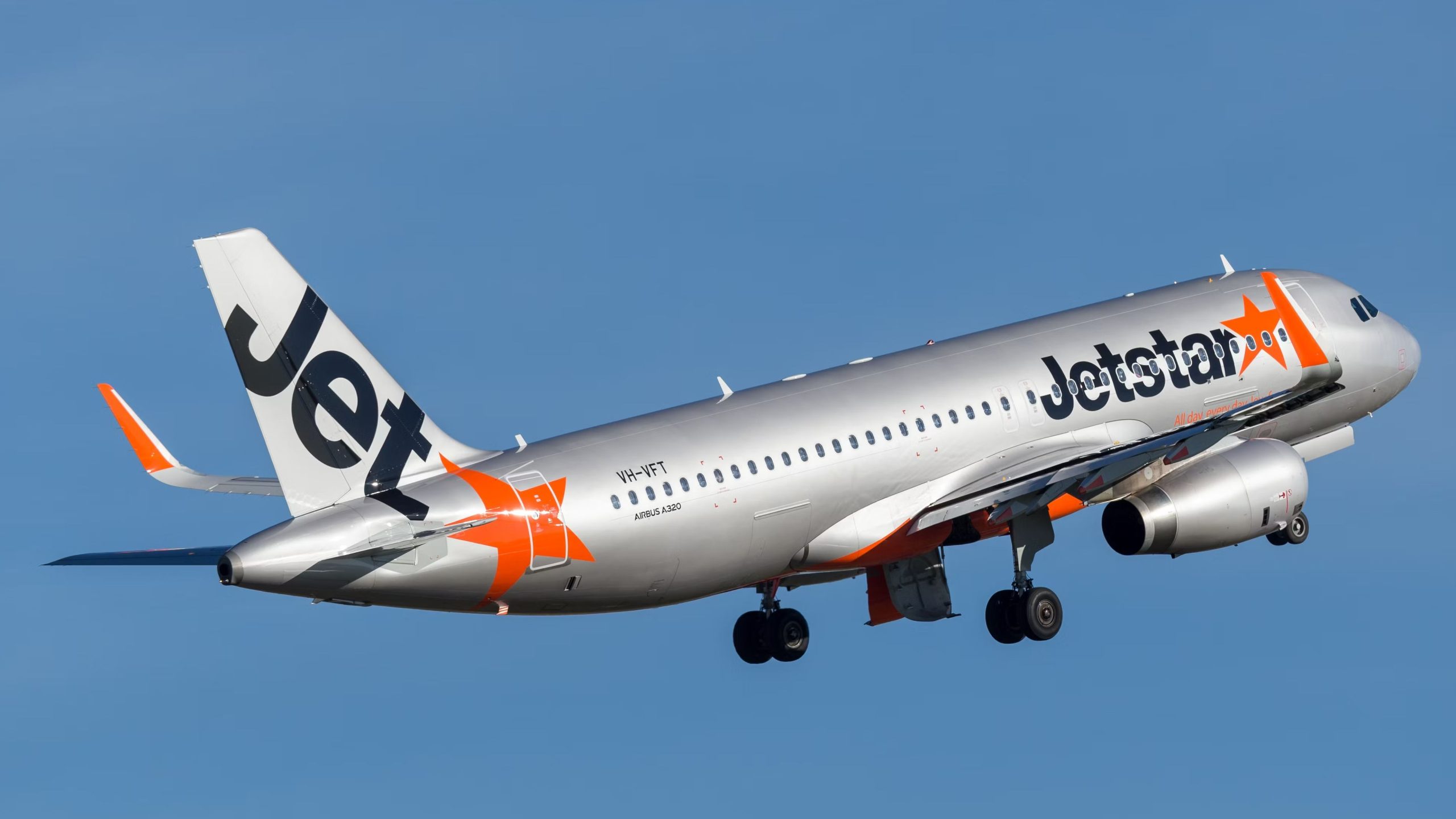 Jetstar Airbus A320 abgebrochen, nachdem die Unterseite geöffnet war