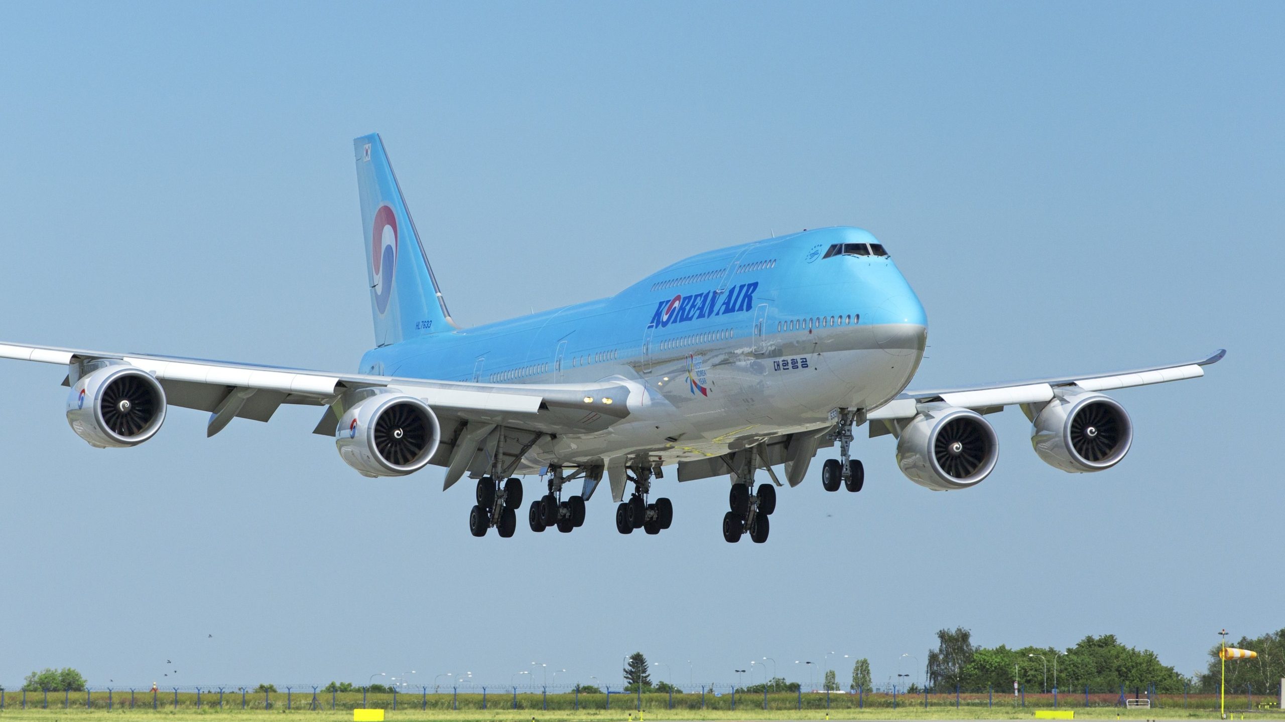 Korean Air verkauft 5 Boeing 747 an US Air Force Contractor für neue 13 Milliarden US