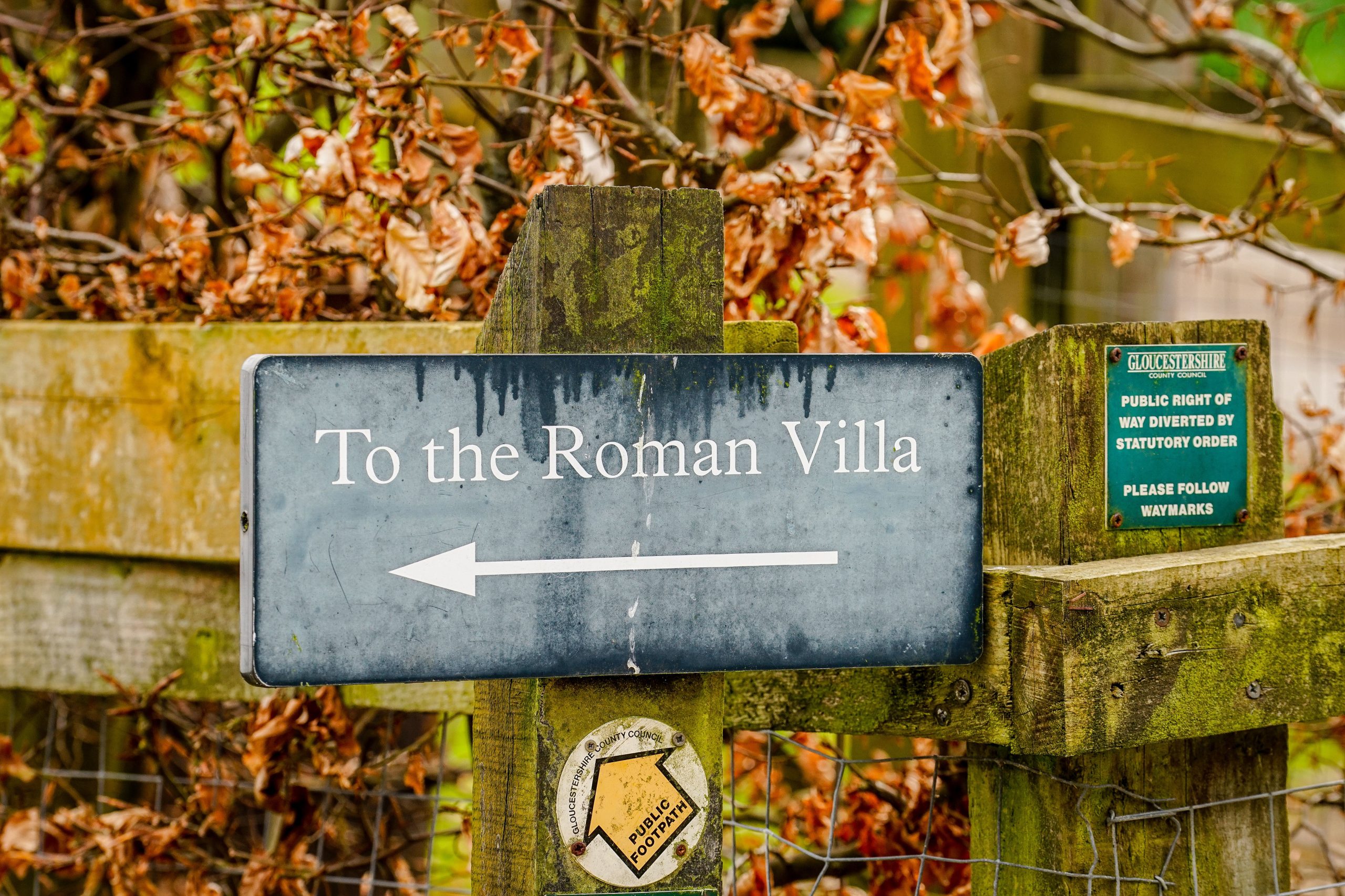 ERSTE-OF-IST-SIND LUXURY ROMAN VILLA IN WILTSHIRE, England entdeckt