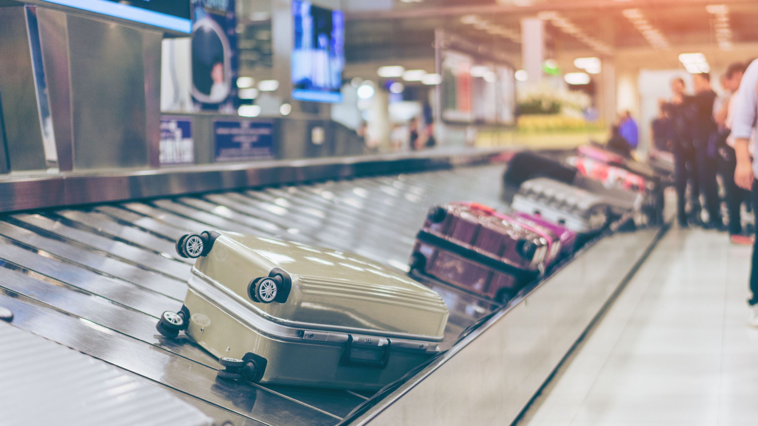 Wenn Gepäck verkauft wird: Amerikas einzigartiges nicht beanspruchter Gepäckgeschäft