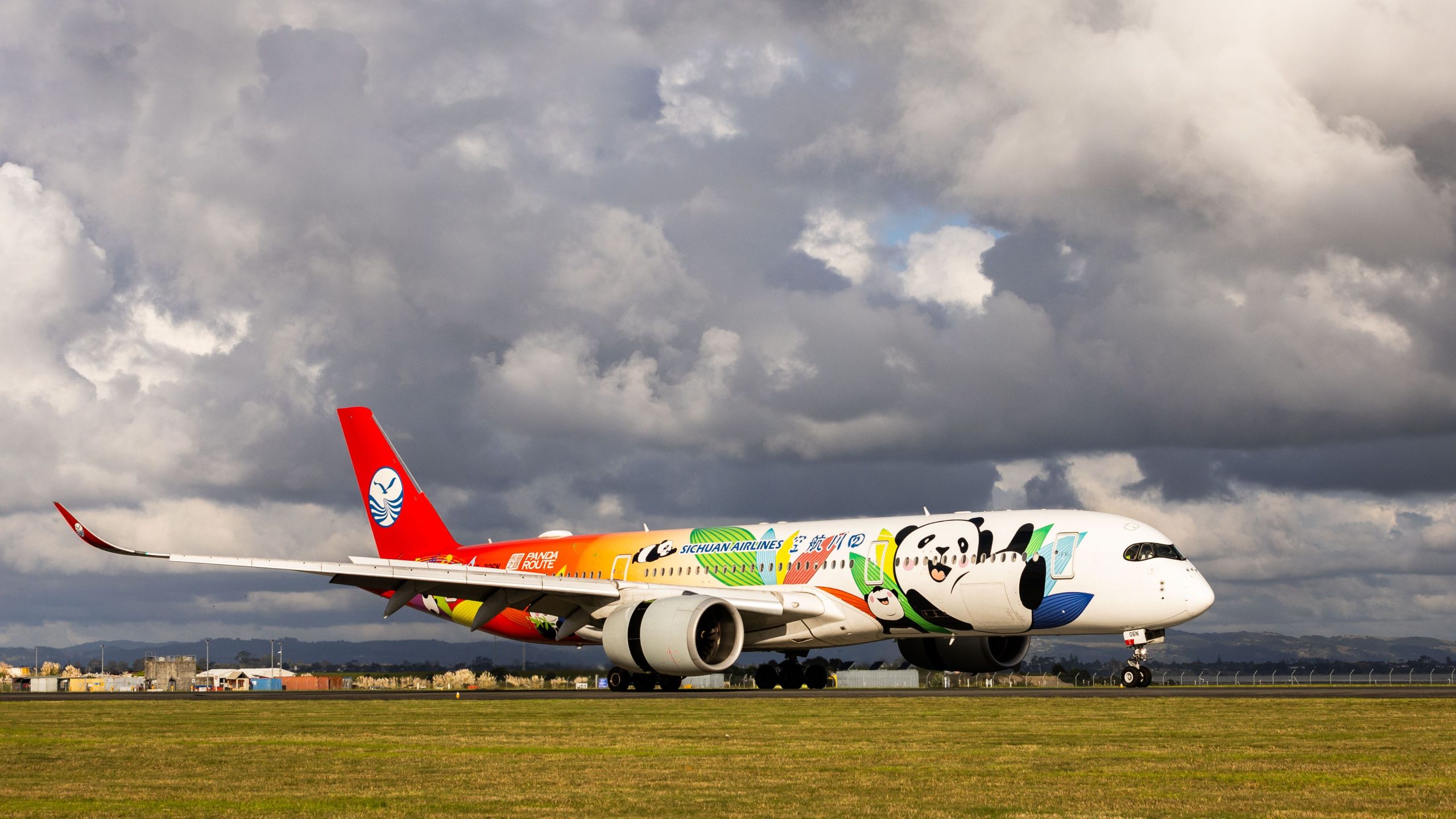 Sichuan Airlines kehrt mit Airbus A350 zum Flughafen Auckland zurück