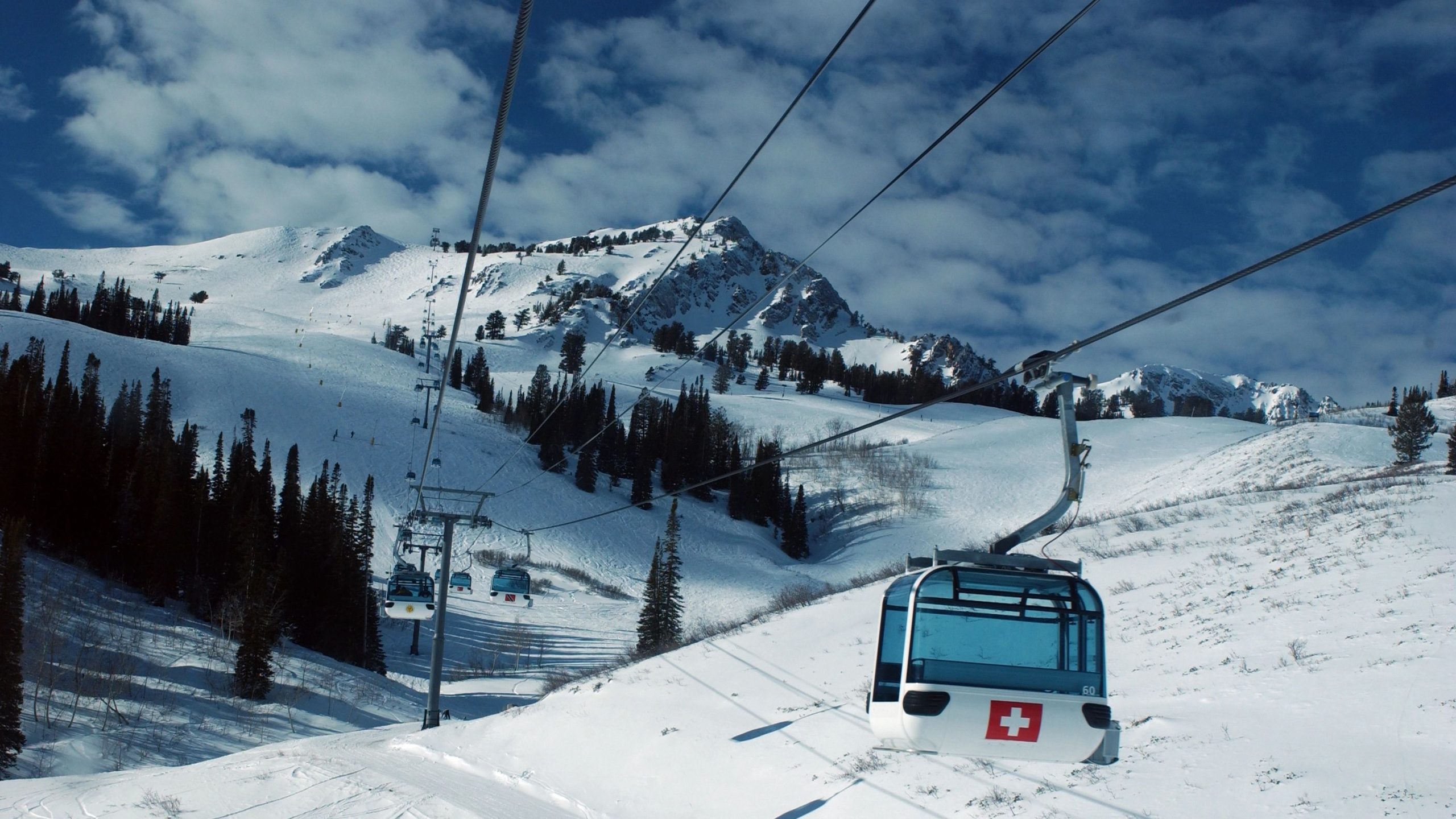 Lawinenwarnungen in Utah Warndruck von den Hängen weg