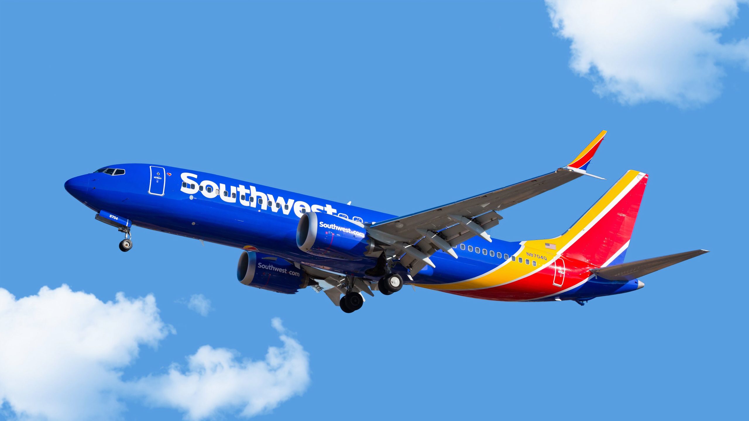 Southwest Airlines konvertiert das 1. Flugzeug mit einem neuen Innenraum