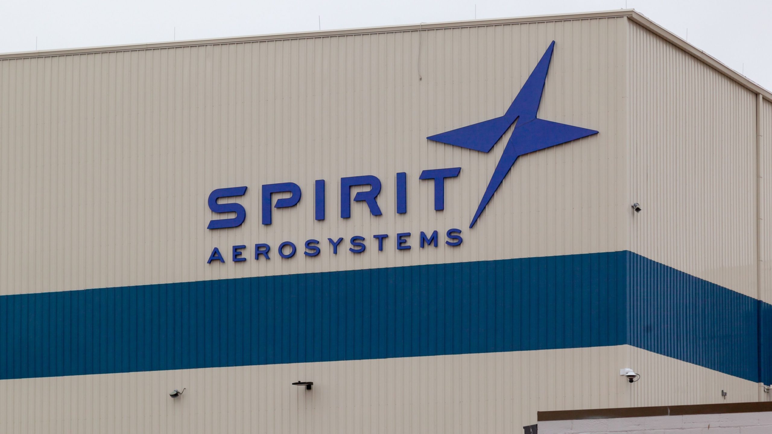 Spirit Aerosystems Engineering Union akzeptiert neue Vertrag mit 23% Lohnerhöhung an
