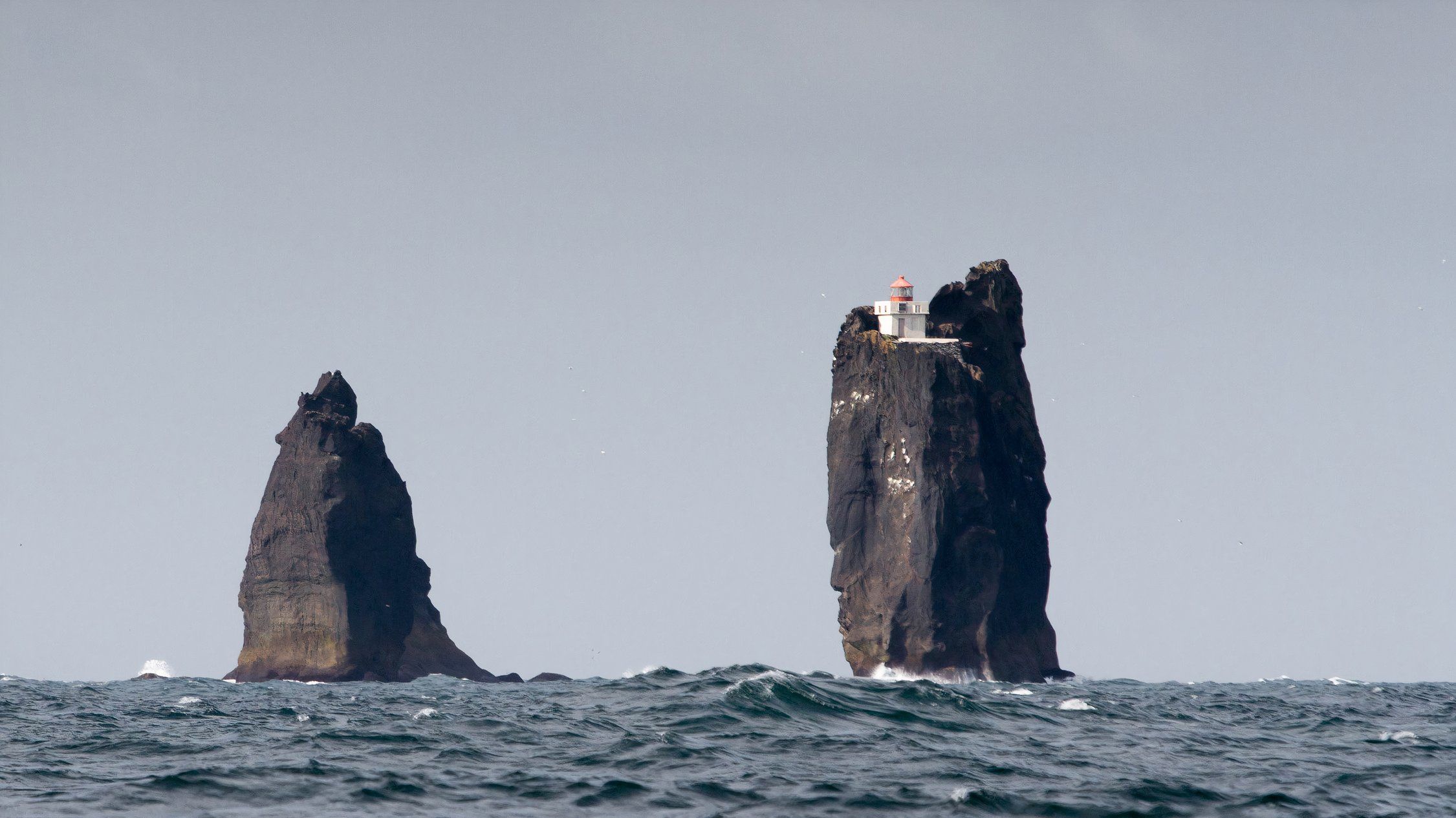 Dieser extreme Leuchtturm trotzt der Realität