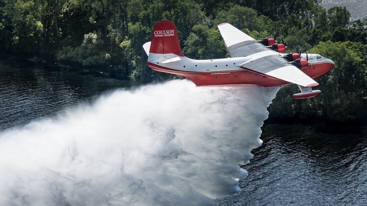 Hawaii Martin Mars, um den letzten Flug zum BC Aviation Museum durchzuführen