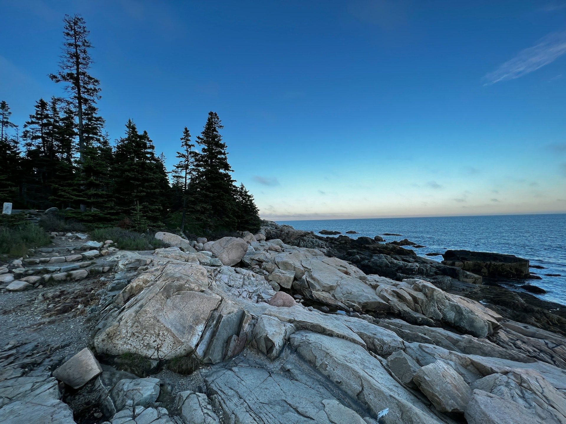7 Wanderungen im Acadia National Park, die sich eher wie Oregons Küste anfühlen
