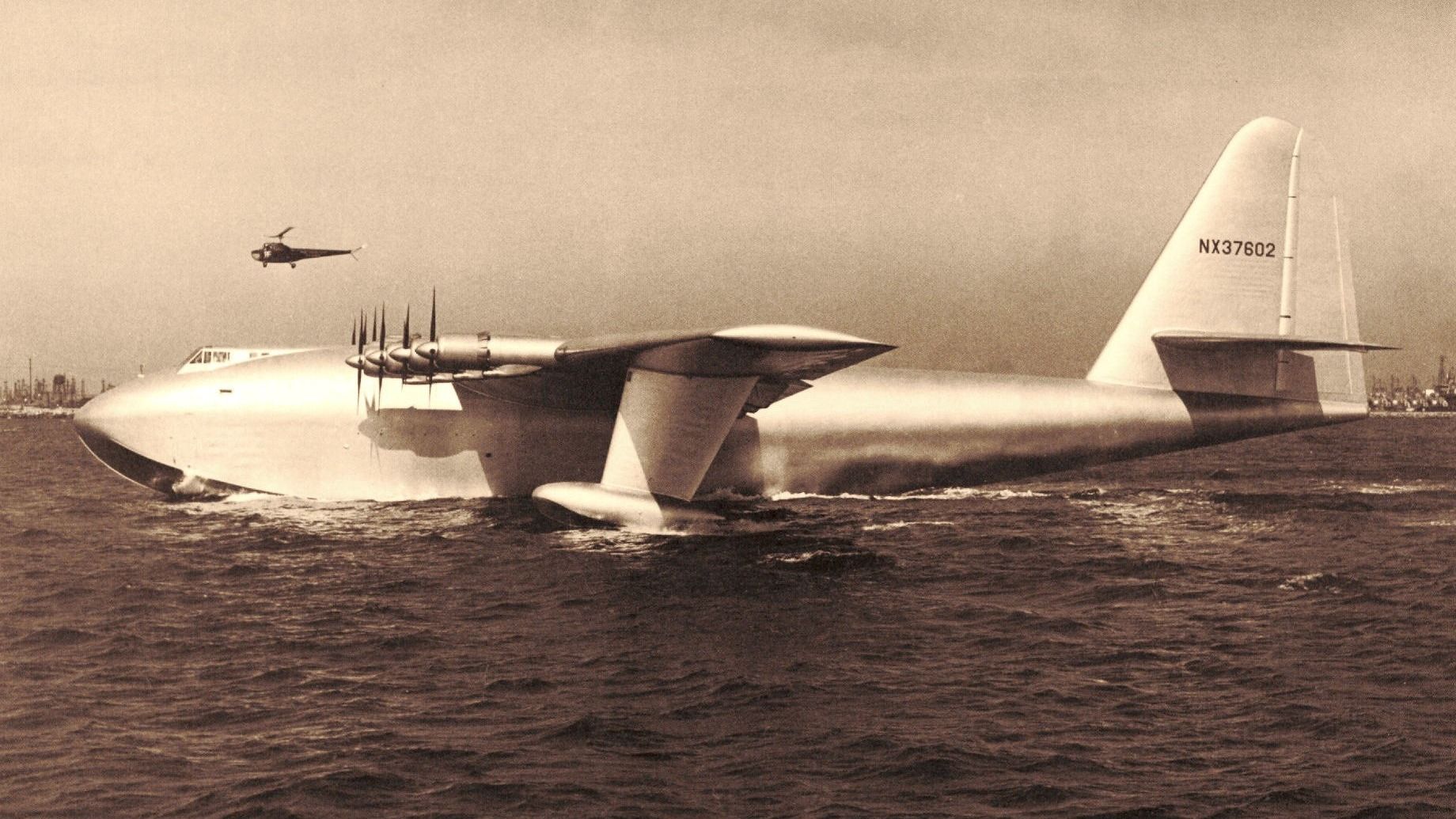 Ein genauerer Blick auf die Beiträge der Fichte Goose &amp; Howard Hughes zur Luftfahrt