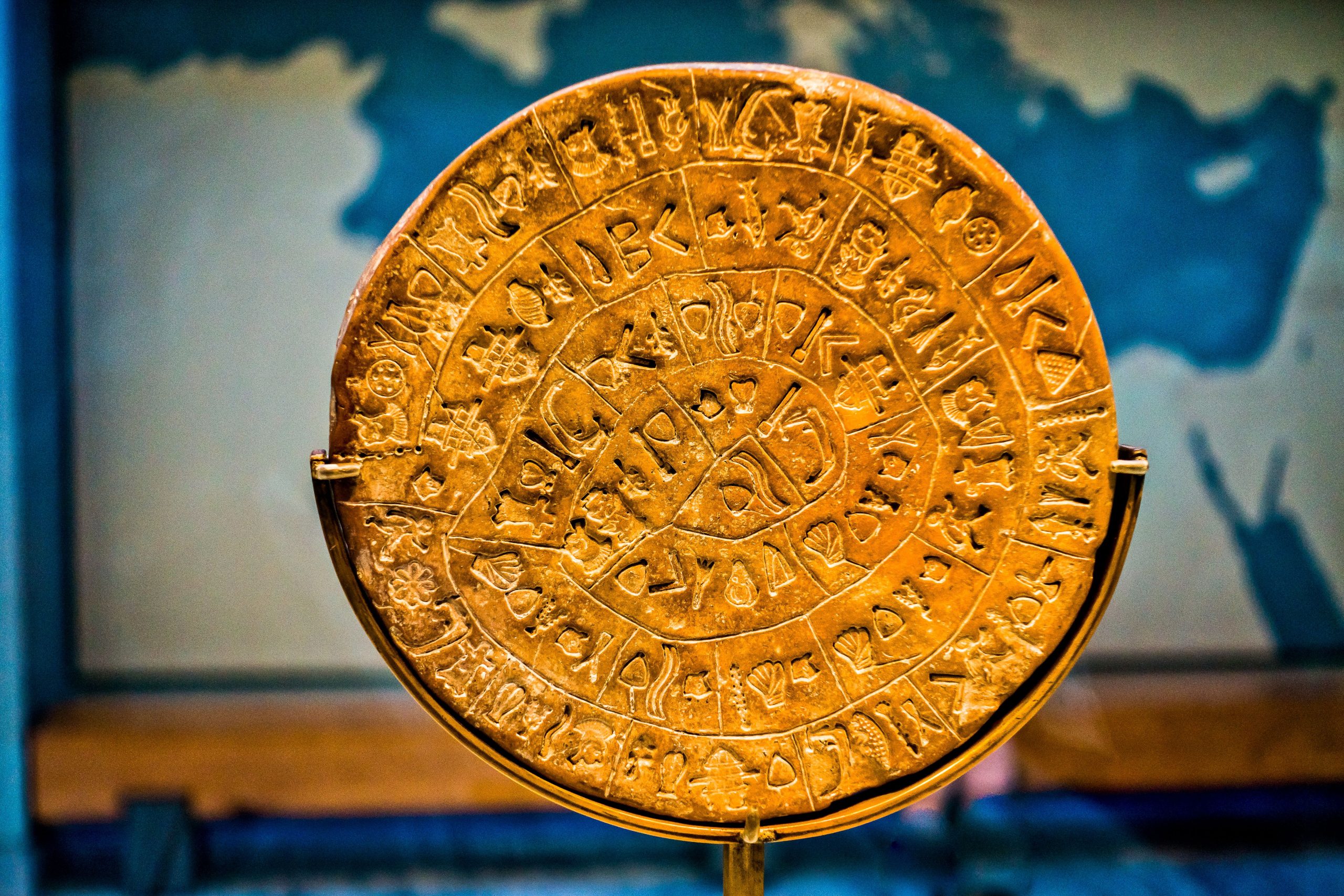 Archäologen wissen immer noch nicht, was die Inschriften dieses mysteriösen alten griechischen Objekts bedeuten