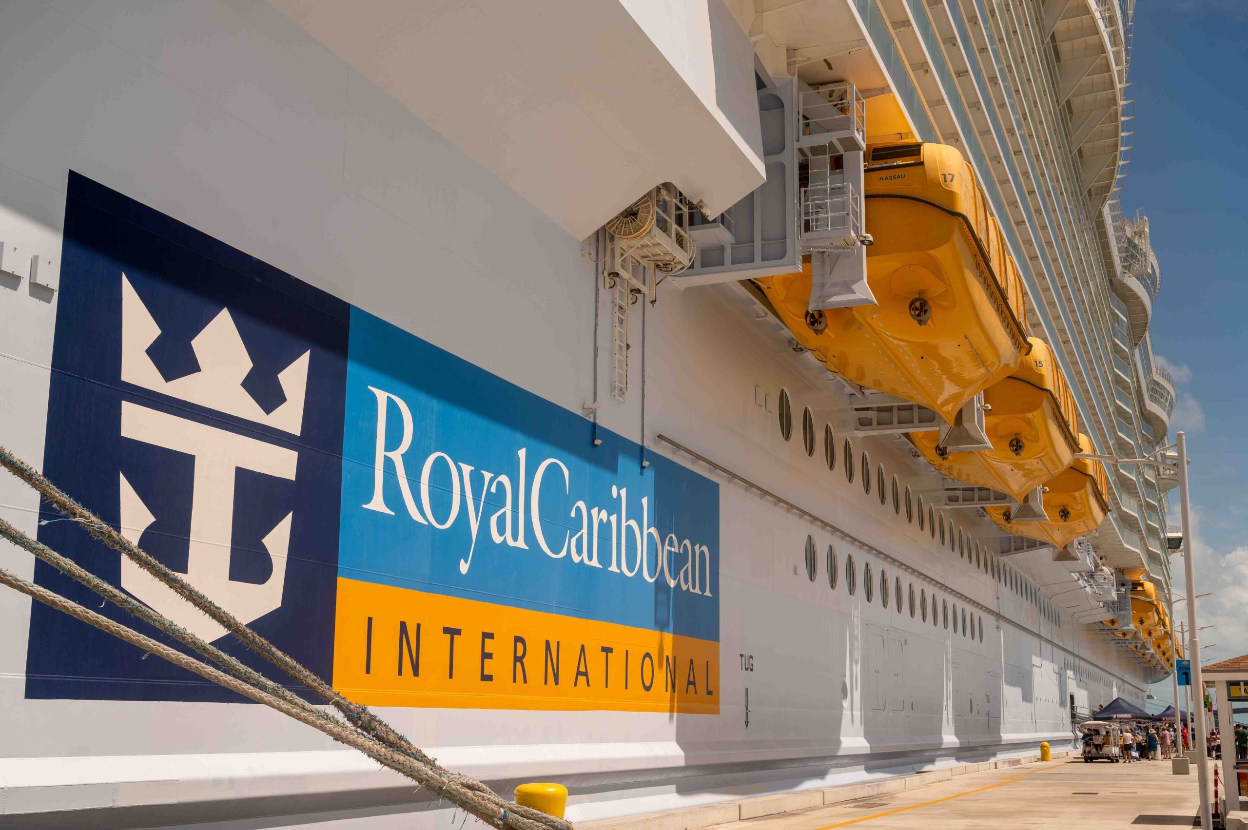 Royal Caribbean gelobt für das Versenden von E 