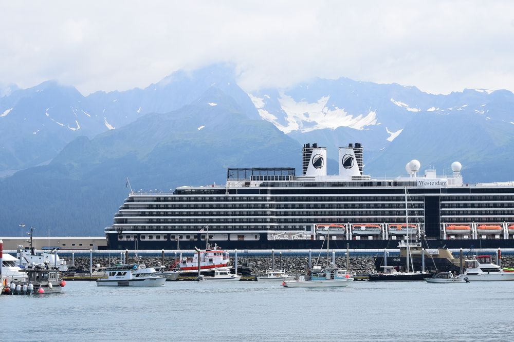 Holland America Line Stuns Tierliebhaber mit Bucket-List Alaska Wildlife Experiences