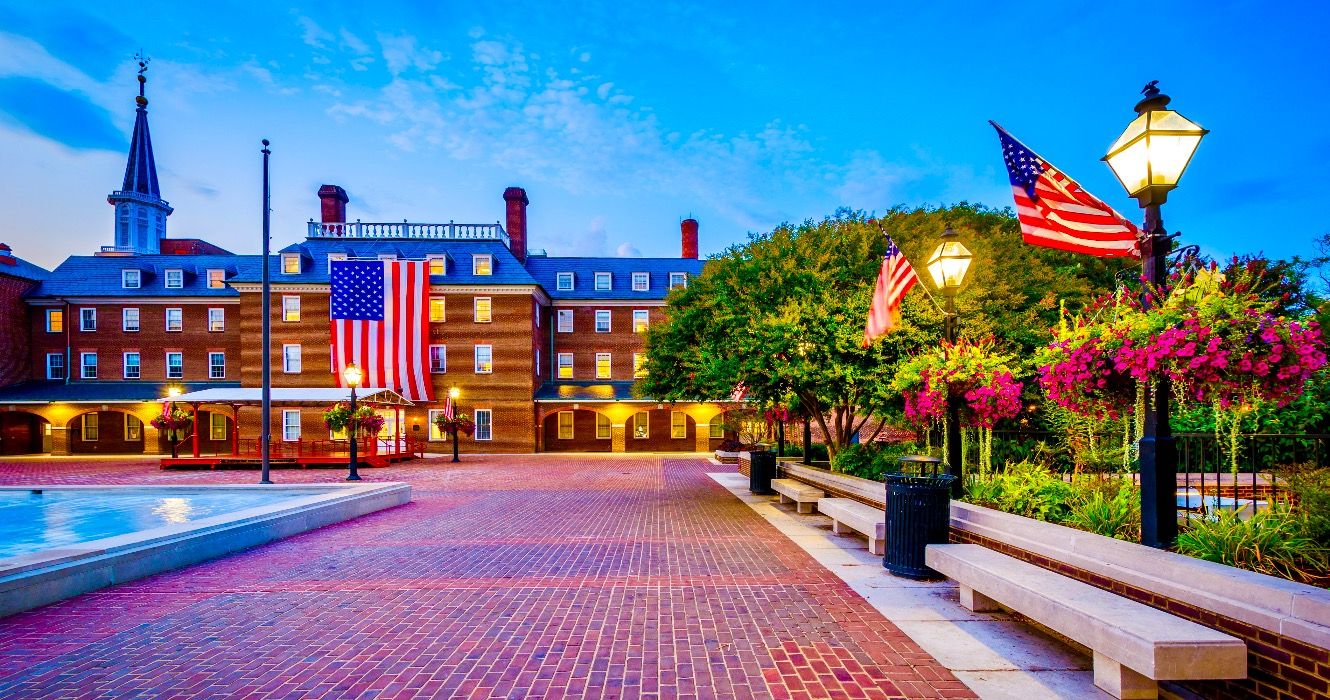 10 malerische, unterschätzte historische Städte, die großartige Alternativen zu Boston sind