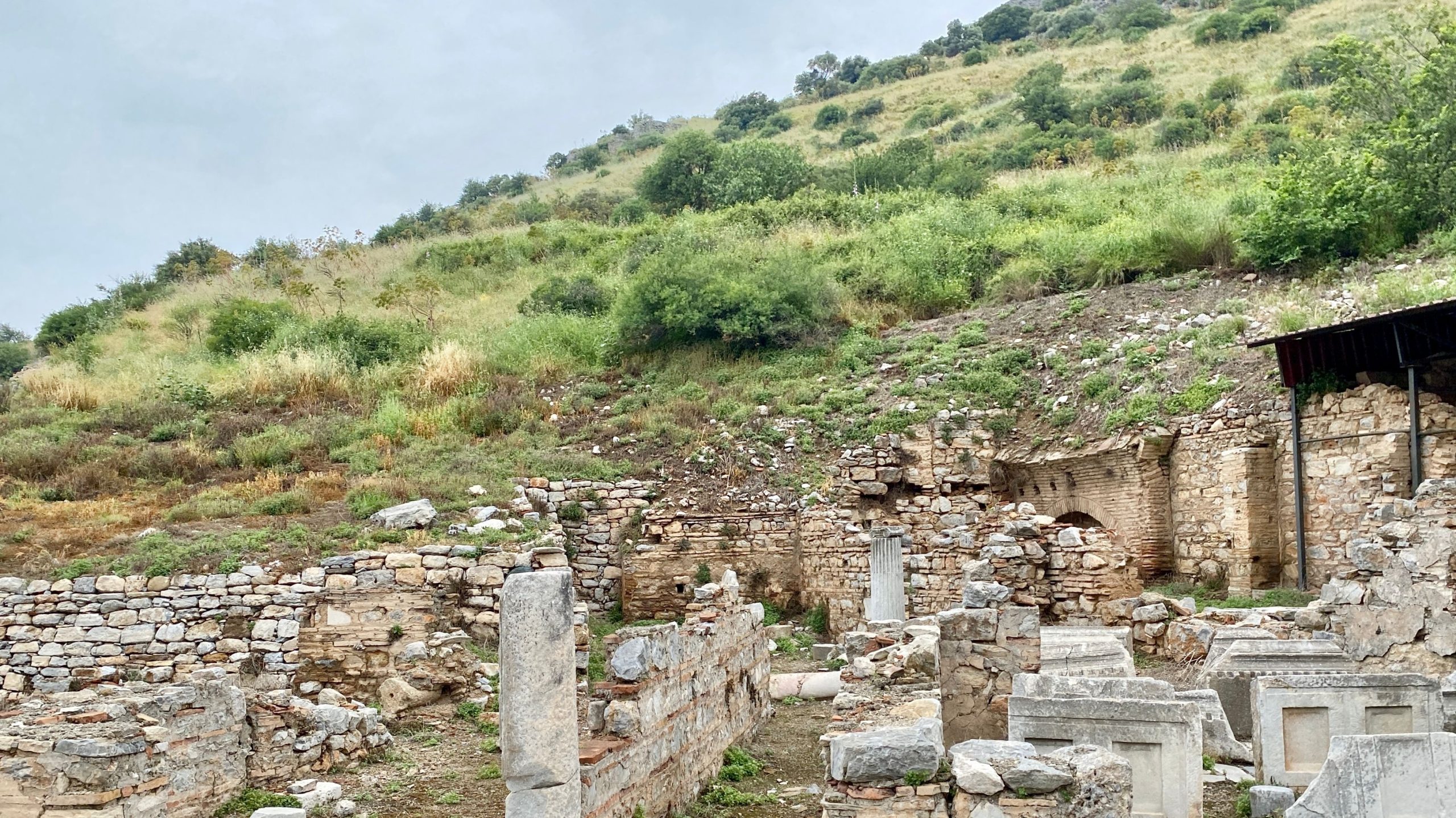 Ein Schädel, der als Cleopatras Schwester tatsächlich einem Teenager gehörte