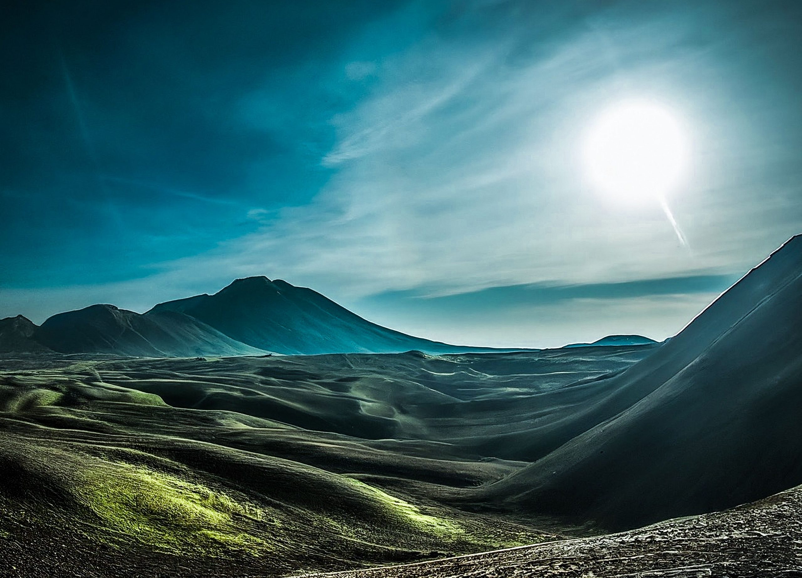 Wissenschaftler lösten das 200-jährige Geheimnis der „blauen Sonne“