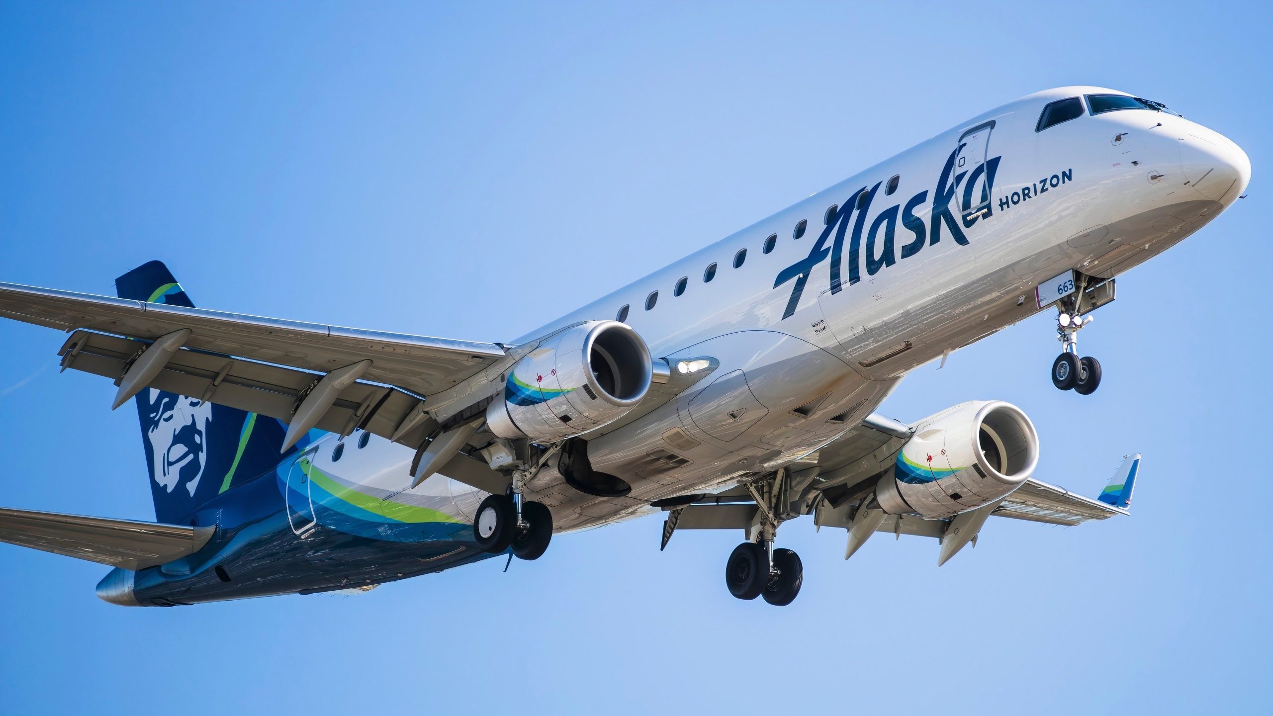 Alaska Airlines startet 7 neue Westküstenrouten aus Kalifornien