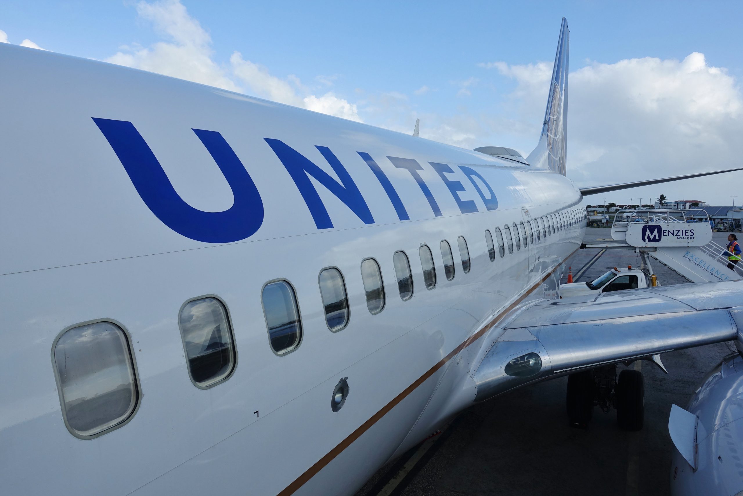 United Airlines dreht nach dem ungebrannigen Weg zum Standort „nicht reisen“ die Köpfe