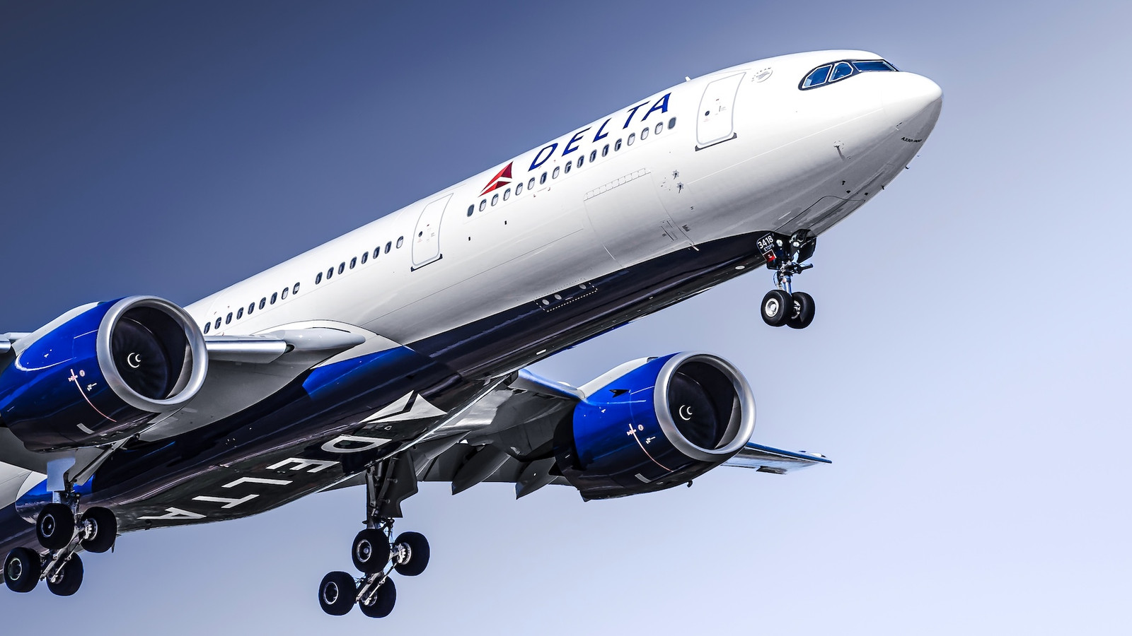 "My Worst Nightmare": Neu veröffentlichtes Bericht enthüllt erschütternde Details darüber, wie Turbulenzen auf Delta 