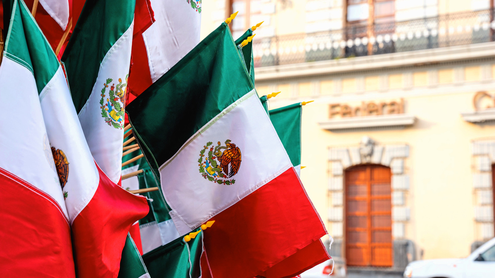 Terrorismuswarnung für Mexiko herausgegeben: US Travel Advisory Shocks Touristen