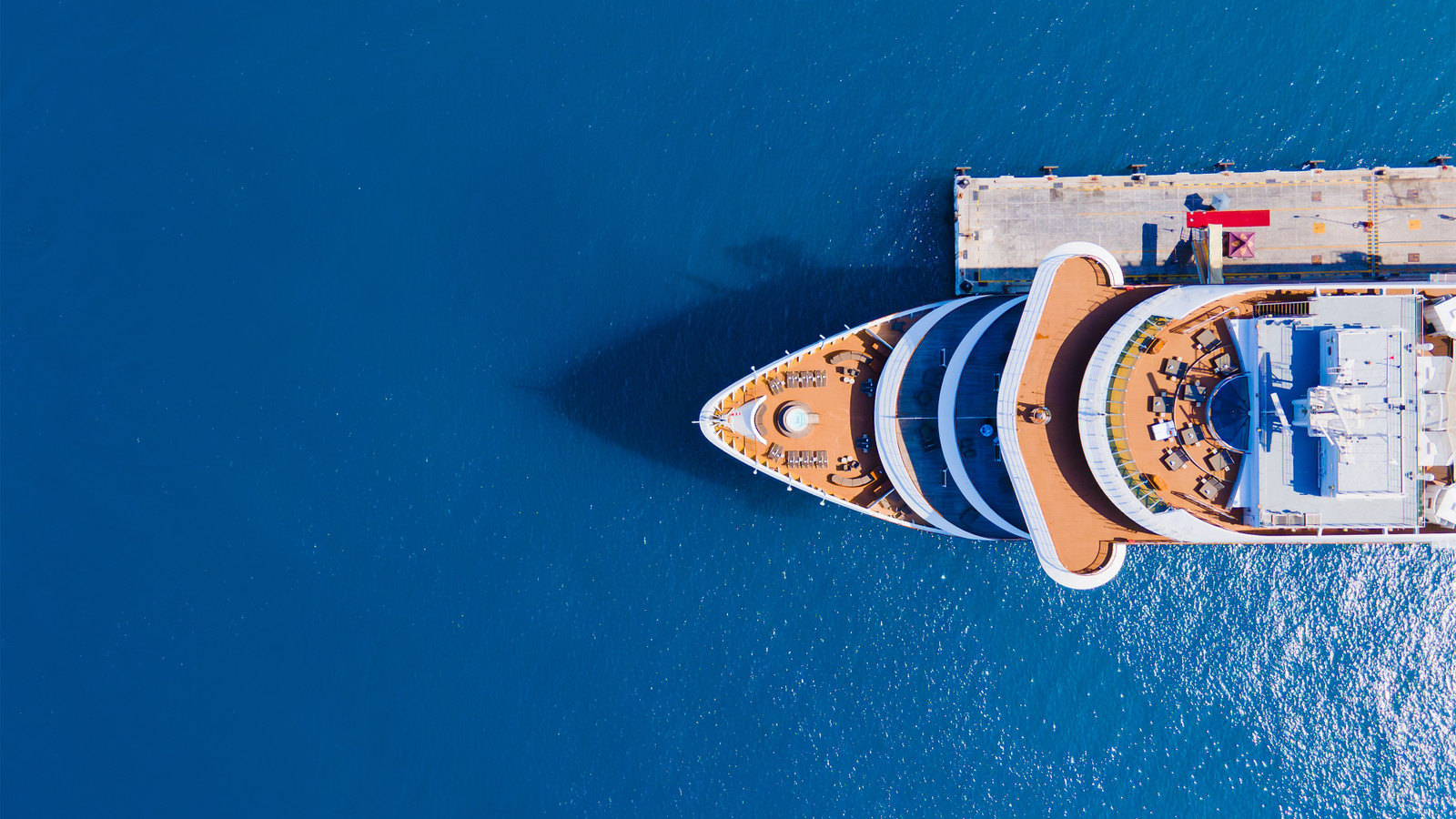 Ich bin auf Dutzenden von Kreuzfahrten gesegelt und weigere mich, ohne diese 9 Dinge zu reisen