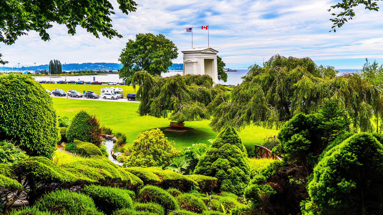 Die US-Canada-Grenze verläuft direkt durch diesen schönen Park
