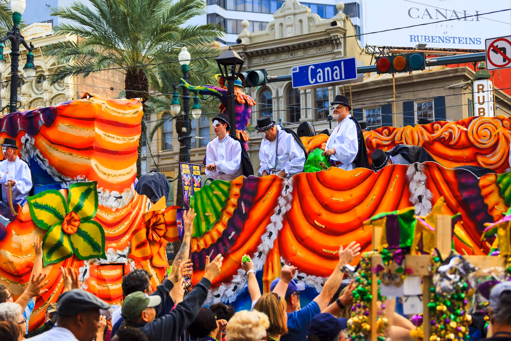 Billigfluggesellschaft greift vor dem Karnevalsansturm mit erweiterten Flugoptionen nach New Orleans ein