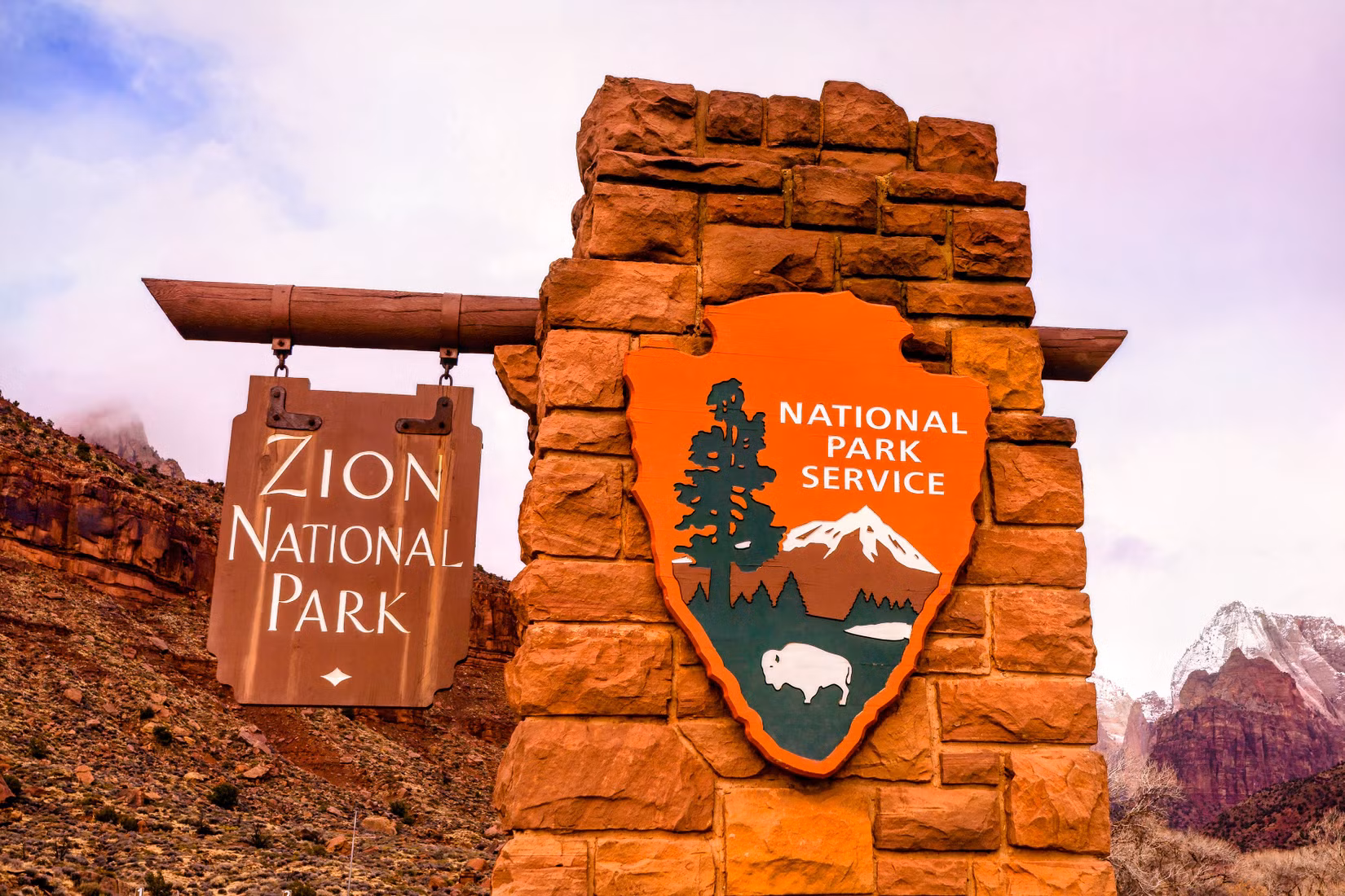 Der Zion-Nationalpark stellt während der Regierungsschließung ein Schild auf, das bei Besuchern zu inspirierenden Reaktionen geführt hat
