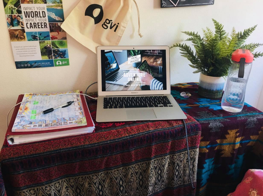 Worauf Sie in einem virtuellen Studium im Auslandsprogramm suchen sollten