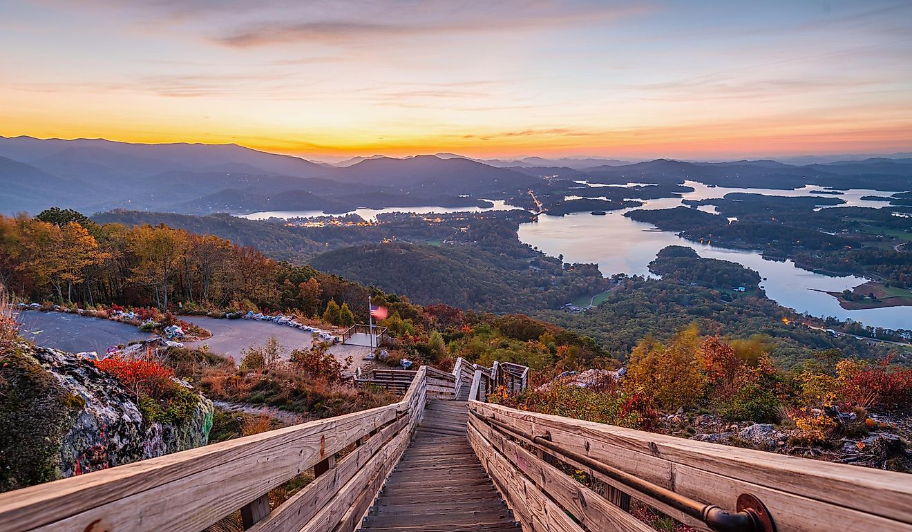 7 malerische Kleinstädte in Georgien für Naturliebhaber
