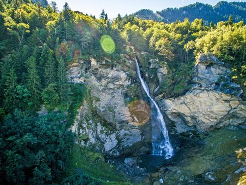 Sehen &amp; stürzen Sie die Via Alpina, Schweiz