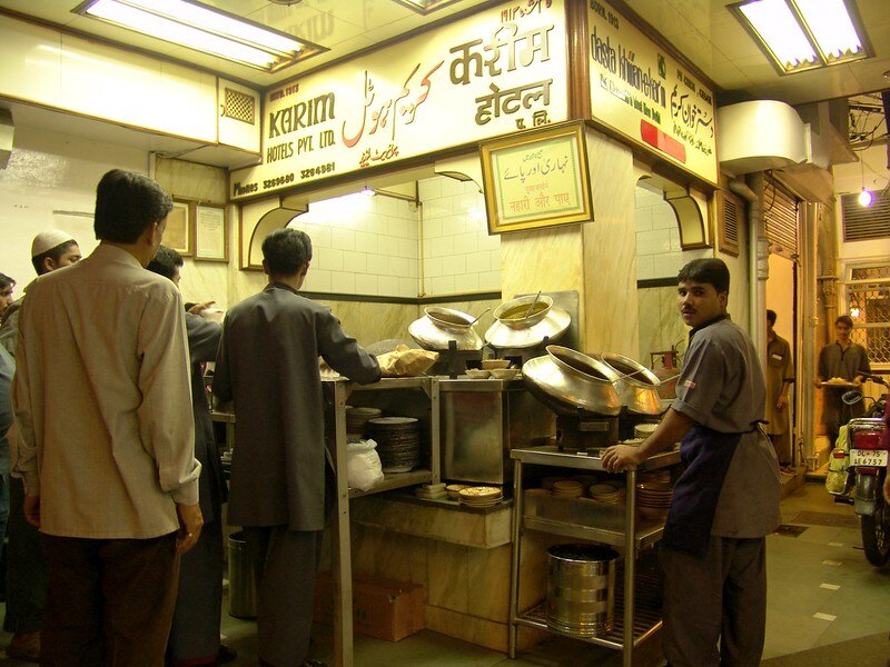 7 legendäre 100 Jahre alte Restaurants, die in Old Delhi entdecken sollten