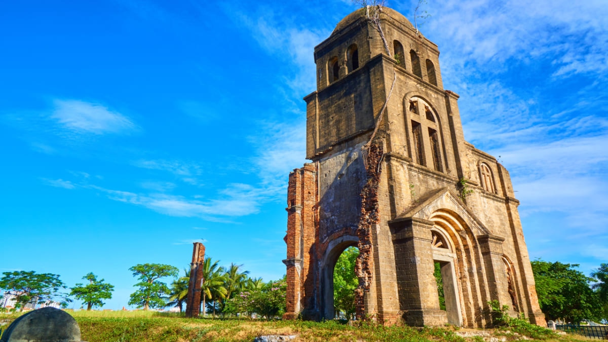 Aufregende Höhlentouren in Dong Hoi, Zentralvietnam! 7 Spots für Muss