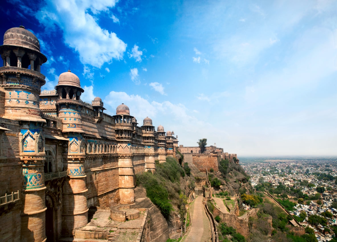 Gwalior: Reminiszenz und Scheibe von königlichen und majestätischen Vergangenheit