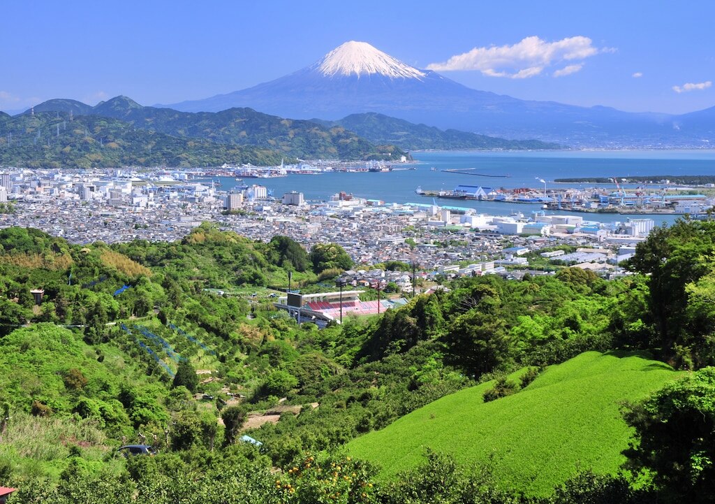 Entdecken Sie Nihondaira, einen atemberaubenden landschaftlichen Ort in Shizuoka City, und 6 Attraktionen