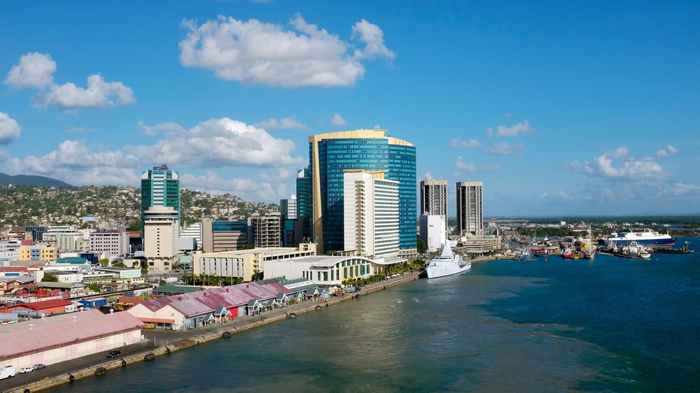 Republik Trinidad und Tobago: Der perfekte Ort, um ruhige Sonnenuntergänge an der Bucht und friedliche Wellen zu Ihren Füßen zu genießen