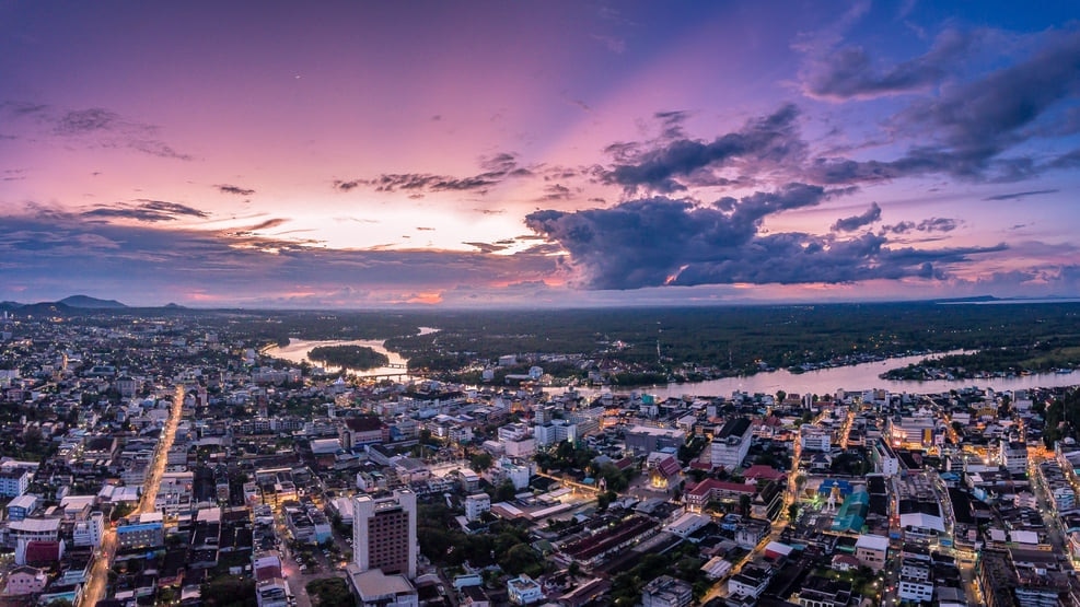 Nicht nur für Transit! 4 Touristenorte in Surat Thani
