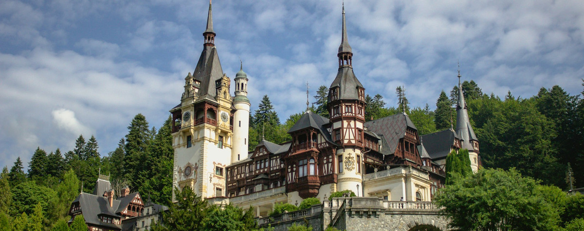 Top Digital Nomad Events im Juni 2024 (Konferenzen, Retreats, Reisen, Bootcamps, Coliving und mehr)