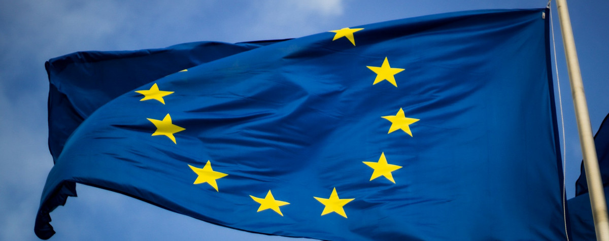 DAC-7-Richtlinie: Was es für digitale Plattformbetreiber und Benutzer bedeutet