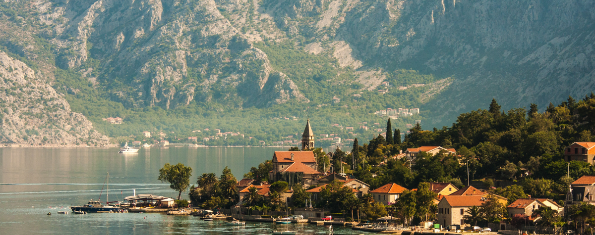 Erhalten von Residence Rmitro in Montenegro durch Arbeit, Kauf von Immobilien oder als digitaler Nomad