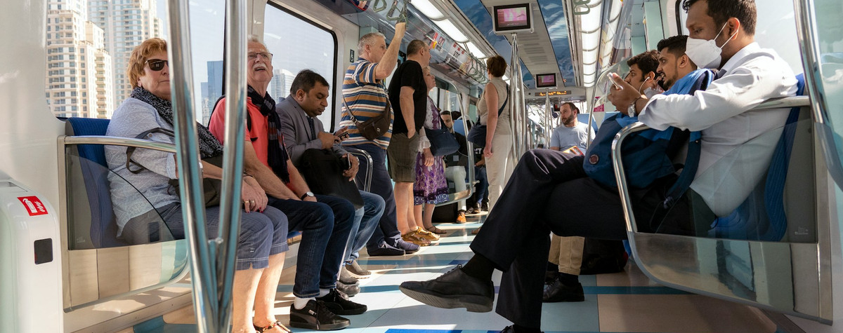 Nutzung öffentlicher Verkehrsmittel in einem fremden Land: Faktoren und Tipps für effizientes Reisen