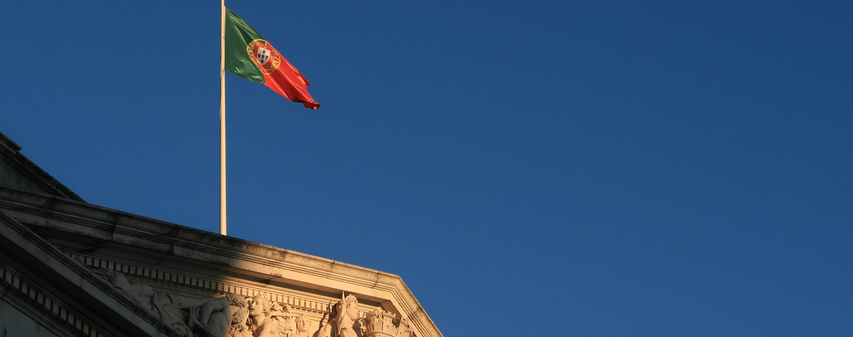 Portugal unternimmt Schritte, um die Immobilienkrise zu erleichtern: Goldene Visa, die verschrottet werden sollen, Airbnb 