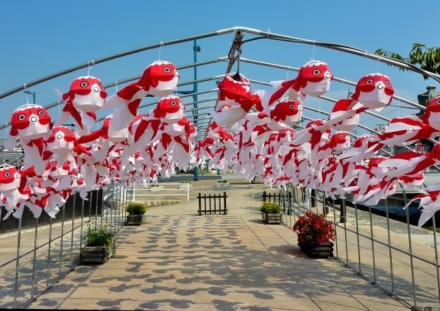 Die 5 am besten empfohlenen Touristenplätze in Yanai City, Präfektur Yamaguchi, berühmt für seine weißwandeten Straßen und Goldfischlaternen