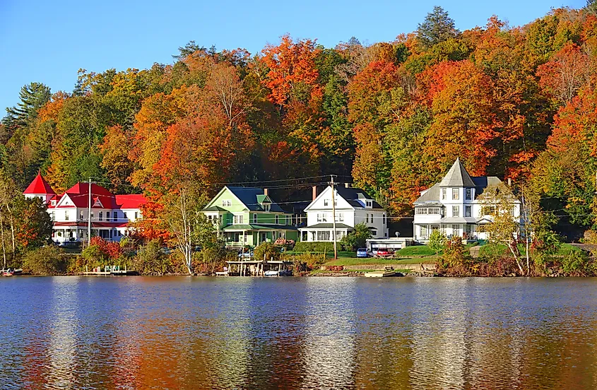 9 Beste die Adirondack Mountains Towns für Rentner