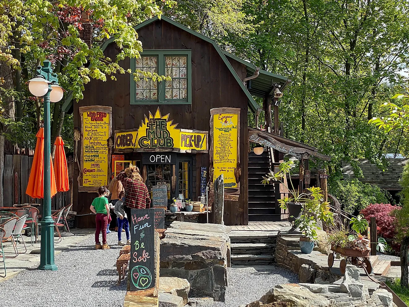 8 bezaubernde Kleinstädte im Bundesstaat New York, die Sie 2026 besuchen sollten